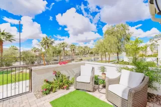 Photo #2: 6675264 Listing 