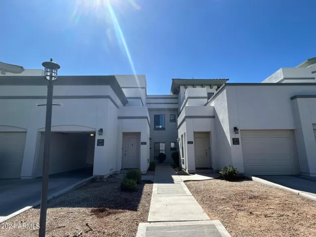 MLS: 6675354 Condo For Sale