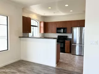 Photo #4: 6675354 Listing 