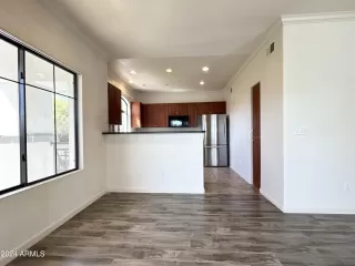 Photo #5: 6675354 Listing 