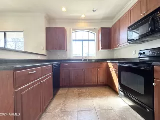 Photo #6: 6675354 Listing 