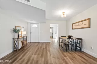 Photo #5: 6675640 Listing 