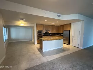 Photo #4: 6675854 Listing