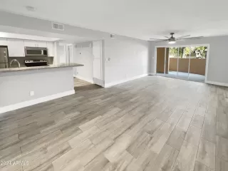 Photo #2: 6675971 Listing 