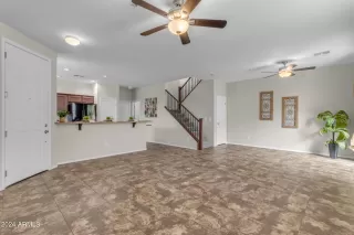 Photo #3: 6676025 Listing