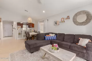 Photo #1: 6676036 Listing