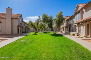 Photo #2: 6676137 Listing