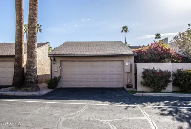 MLS: 6676217 Condo For Sale