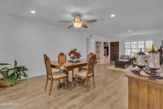 Photo #6: 6676315 Listing