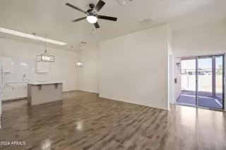 Photo #3: 6676534 Listing 