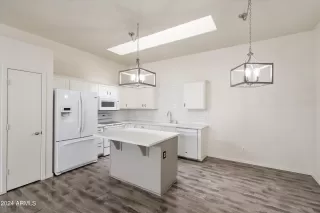 Photo #6: 6676534 Listing 