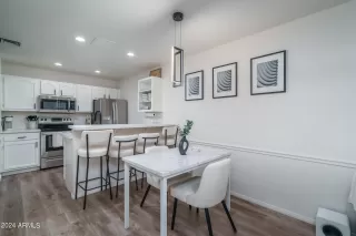 Photo #4: 6676649 Listing