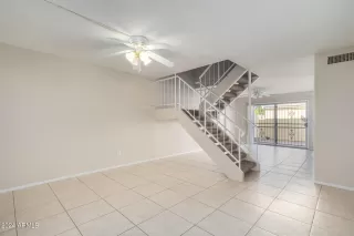 Photo #2: 6676926 Listing 