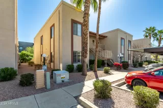 Photo #1: 6676932 Listing