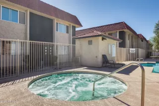 Photo #3: 6677409 Listing 