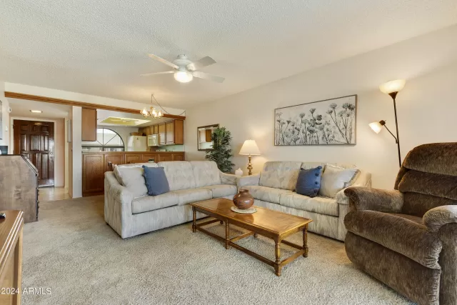 MLS: 6677553 Condo For Sale