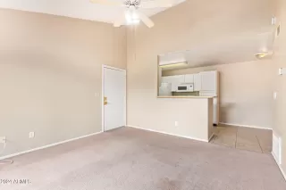 Photo #4: 6677671 Listing