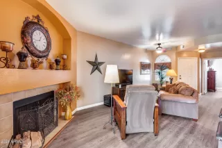 Photo #2: 6677691 Listing 