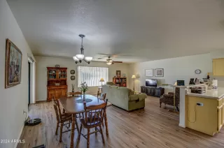 Photo #6: 6677715 Listing 