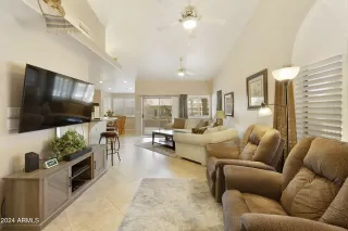 Photo #1: 6678140 Listing 