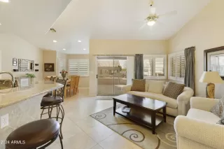 Photo #2: 6678140 Listing 