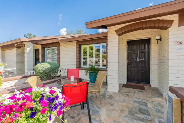MLS: 6678380 Condo For Sale