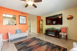 Photo #6: 6678380 Listing