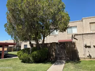 Photo #2: 6678538 Listing