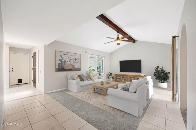 MLS: 6678732 Condo For Sale