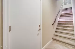 Photo #5: 6678797 Listing 