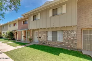 Photo #1: 6678809 Listing