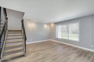 Photo #3: 6678809 Listing