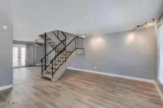 Photo #4: 6678809 Listing