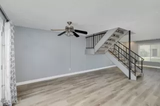 Photo #6: 6678809 Listing