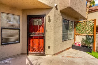 Photo #1: 6678918 Listing