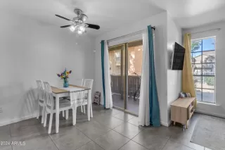 Photo #4: 6678934 Listing