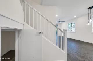 Photo #4: 6679882 Listing