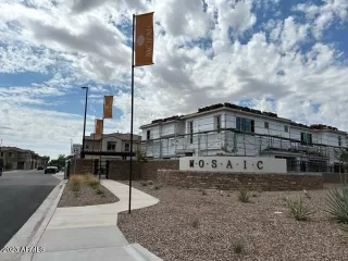 Photo #2: 6679980 Listing