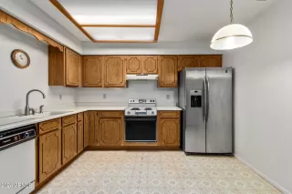 Photo #6: 6680047 Listing 