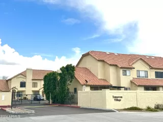 Photo #1: 6680147 Listing