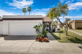 Photo #1: 6680192 Listing 