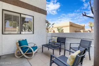 Photo #4: 6680192 Listing 