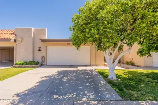 Photo #1: 6680347 Listing 