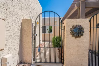 Photo #3: 6680347 Listing 