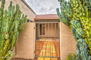 Photo #4: 6680431 Listing