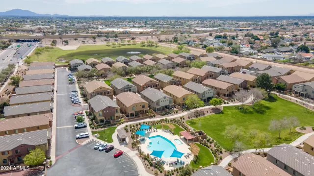 MLS: 6680442 Condo For Sale