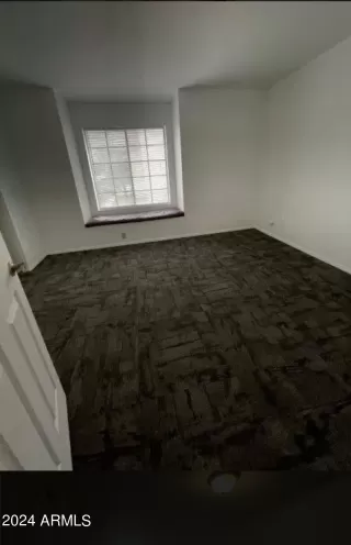 Photo #4: 6680525 Listing