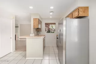 Photo #3: 6680576 Listing 