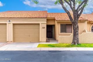 Photo #1: 6680785 Listing