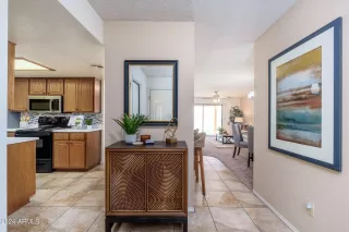 Photo #3: 6680785 Listing